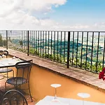 مكان أوستيريا ديل بورغو Montepulciano Stazione