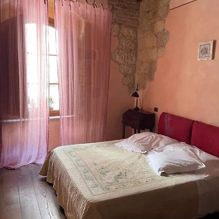 Panzió Osteria Del Borgo 2*